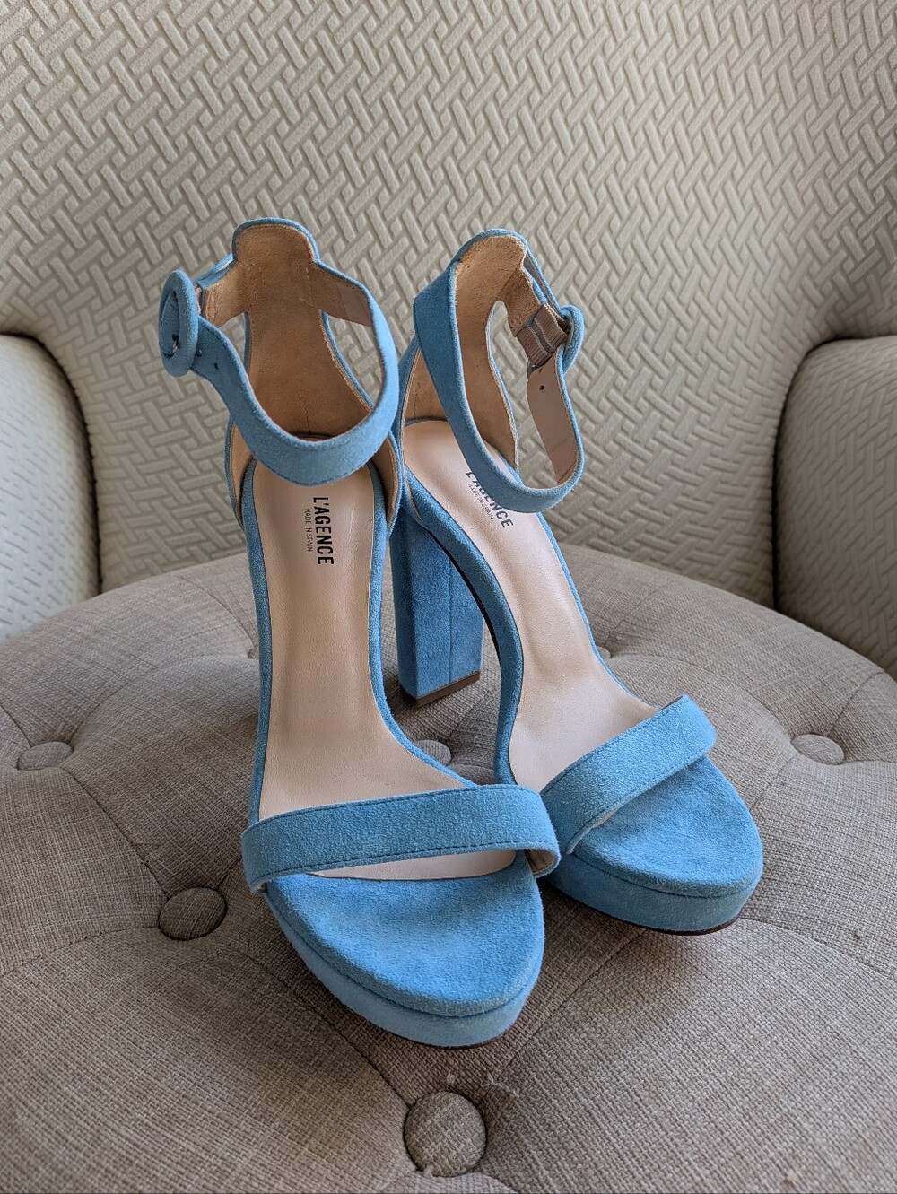 NWOB L'AGENCE Cecile Blue Suede Block Heel Ankle-Strap Sandals - Sz EU 37
